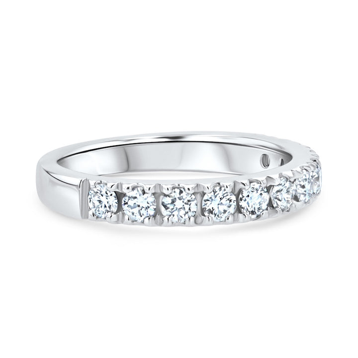 Eleven-Stone 0.68ct Diamond Split-Prong Platinum Band