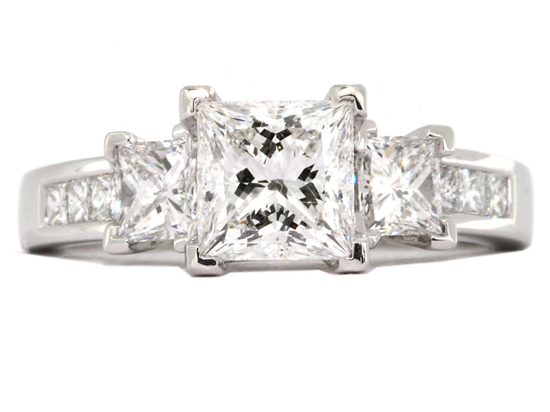 Plat Channel Set Diamond Engagement Mounting