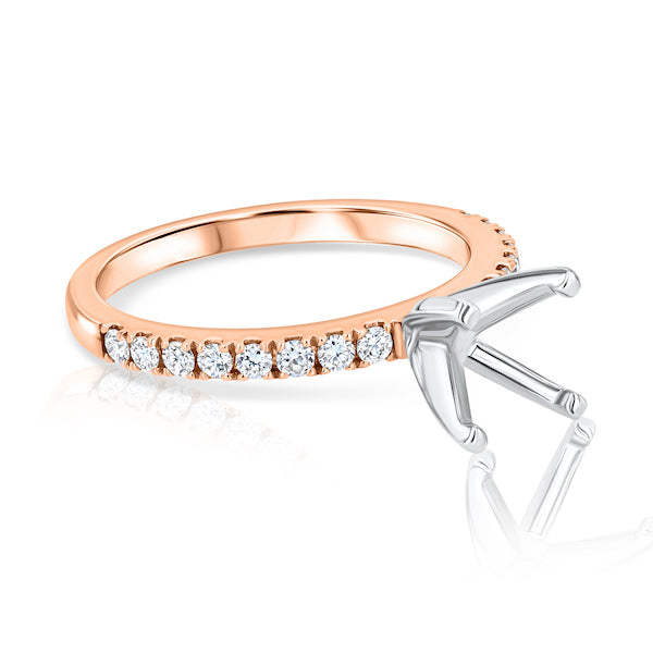 Shared-Prong Diamond Engagement Setting In 18K Rose Gold