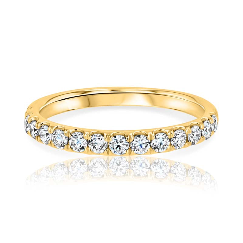 Scalloped Shank-Design Diamond 18K Yellow Gold Wedding Band