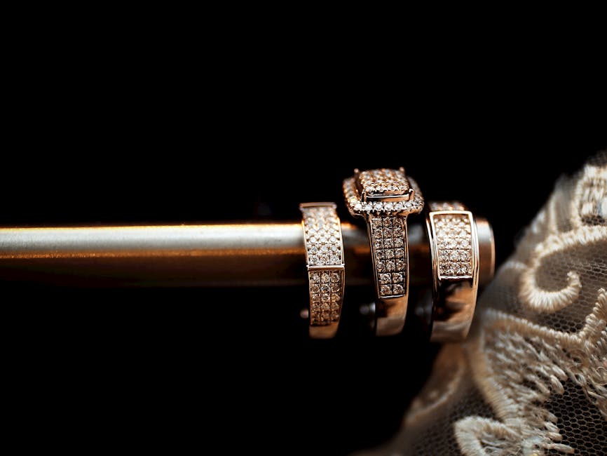 Diamond Anniversary Rings: Perfect for Your 25th Milestone