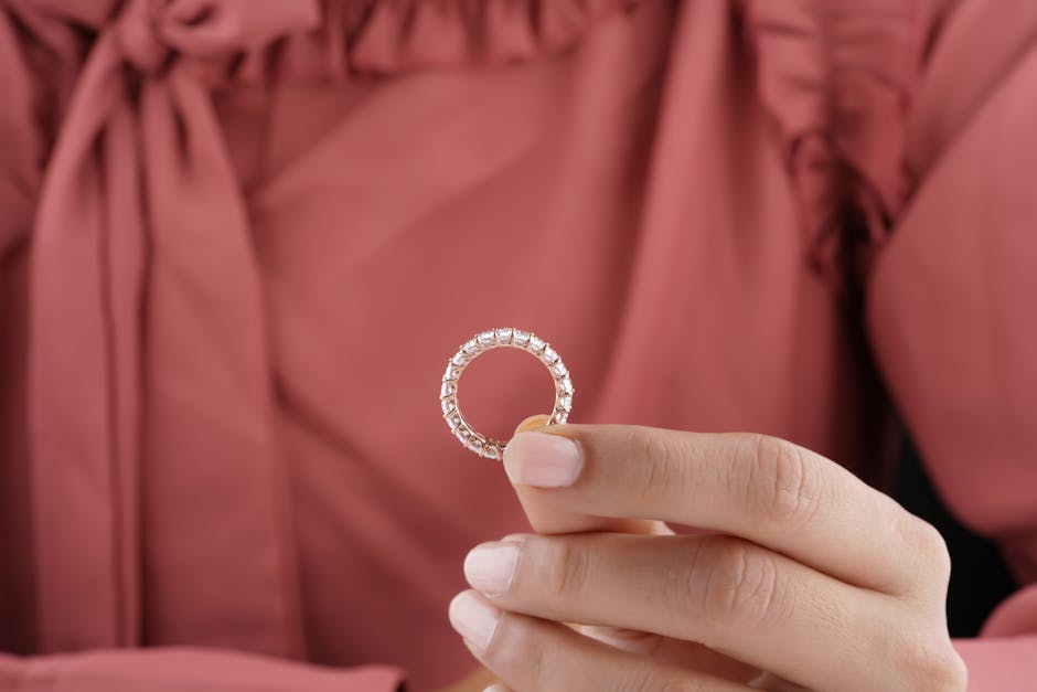 Why 5 Row Eternity Bands are the Ultimate Power Move