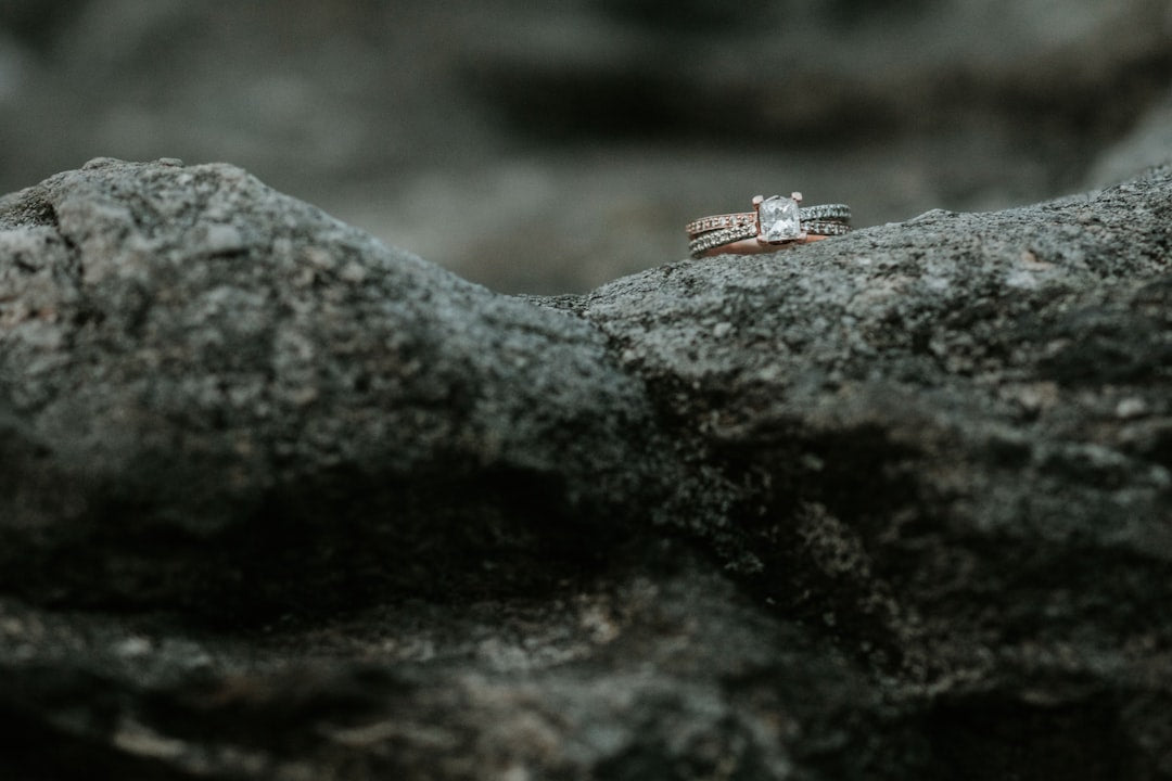 Finding Your Perfect 1 Carat Square Diamond Ring