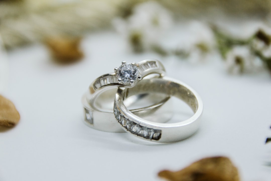 Anniversary Ring for Women: The Cheat Sheet for Husbands Who Want to Survive Another Year