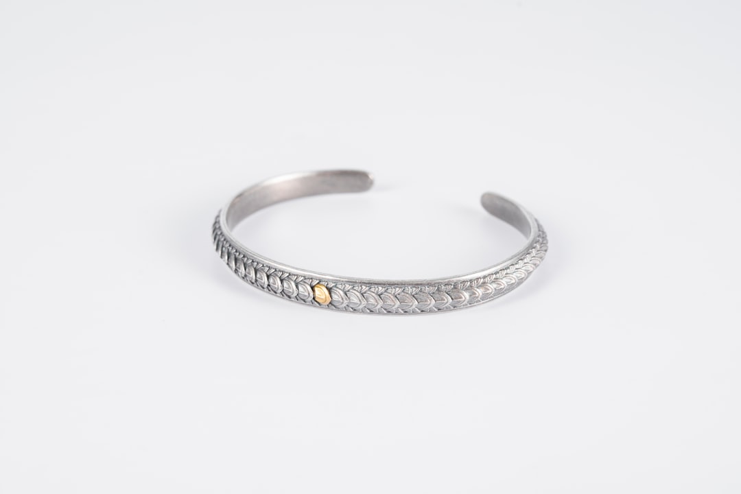 Why We Are Totally Crushing on These Quilted Diamond Bracelets