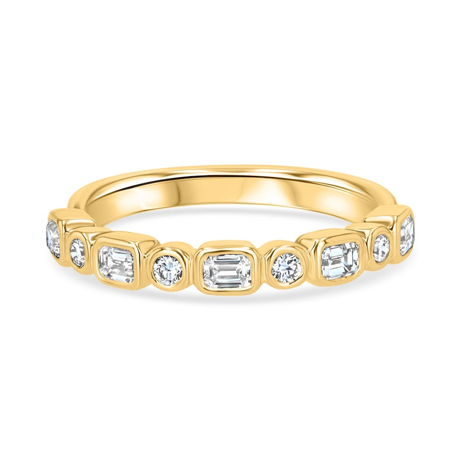 Emerald-to-Round Bezel Diamond 14K Yellow Gold Wedding Band