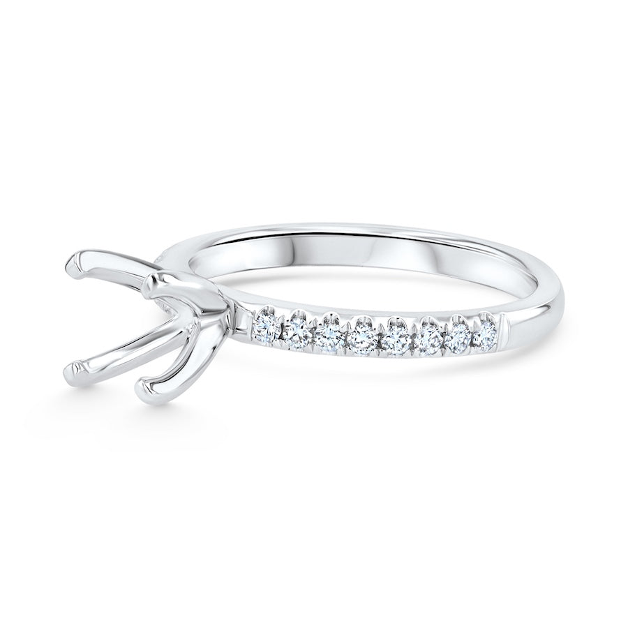 18kt White Gold 4-Prong Engagement Ring Mounting w/ Diamonds