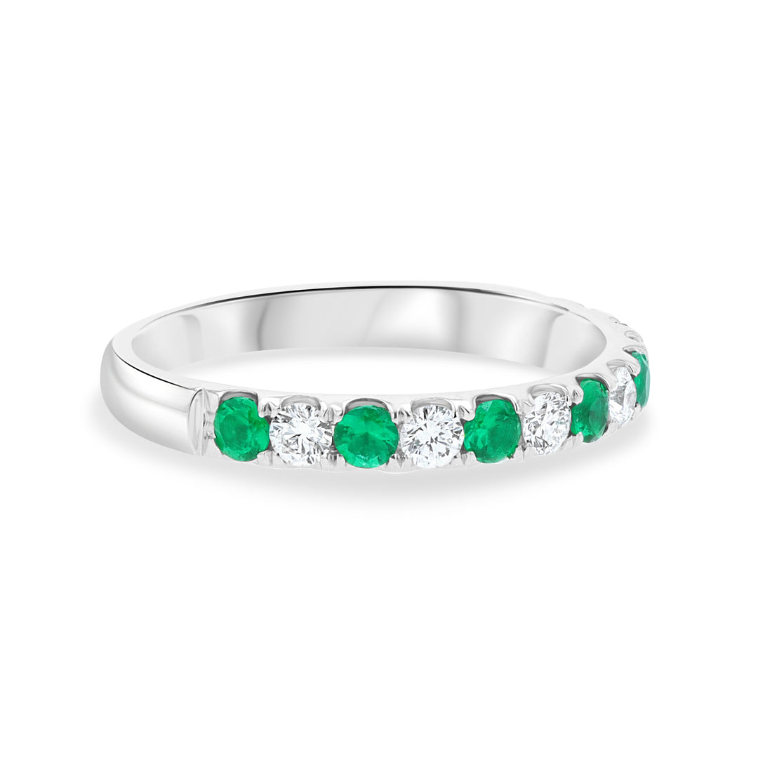 18kt White Gold Wedding Band with Emeralds & Diamonds