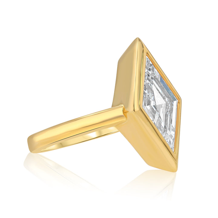 4.05ct Lozenge-Cut Lab-Grown Diamond Yellow Gold Ring