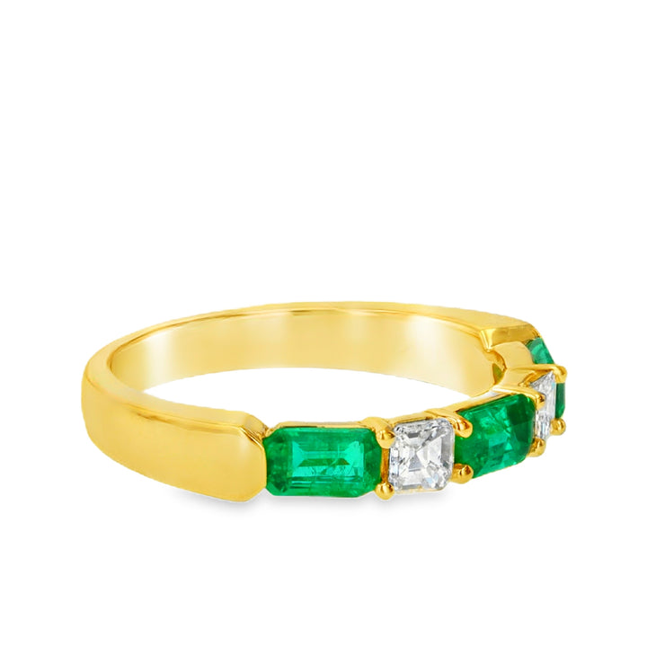 18K Yellow Gold Band with Asscher Diamonds & Emeralds