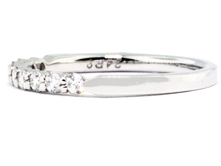 Thin 1.9mm  Platinum Wedding Band | Washington Diamond