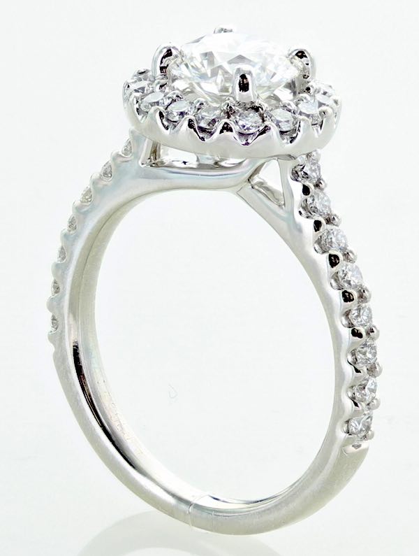 "Sheila" 0.64 Carat Circle Halo Platinum Engagement Setting