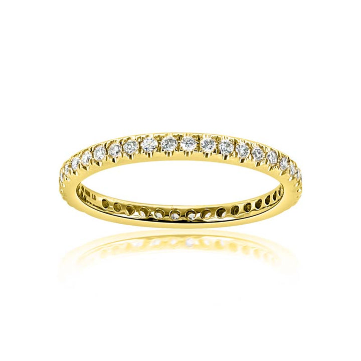 14kt Yellow Gold Prong-Set Diamond Wedding Band