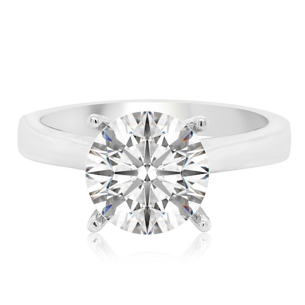 Platinum classic tapered solitaire diamond engagement ring mounting