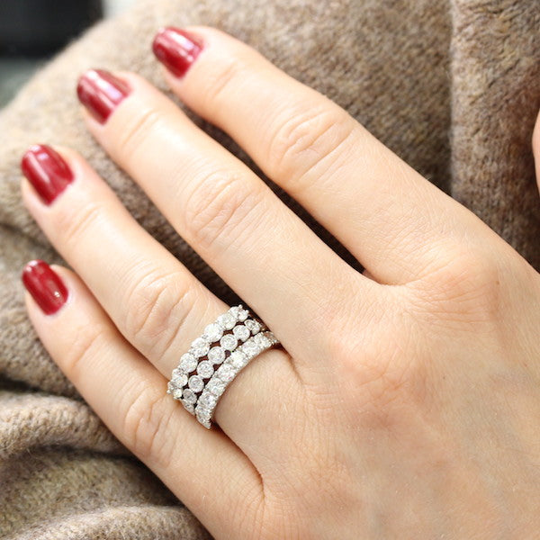 14kt White Gold Bezel-Set Diamond Wedding Band