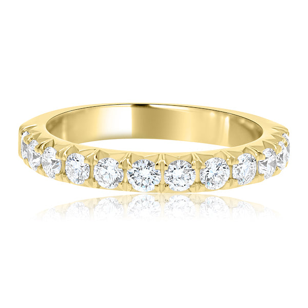 Stunning 0.78 Carat Diamond 14K Yellow Gold Scallop Edge Band