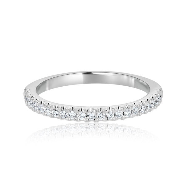 Thin 0.20 Carat Diamond Single-Row 14K White Gold Wedding Band