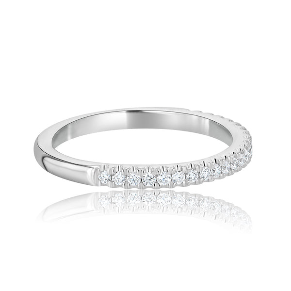 Thin 0.20 Carat Diamond Single-Row 14K White Gold Wedding Band
