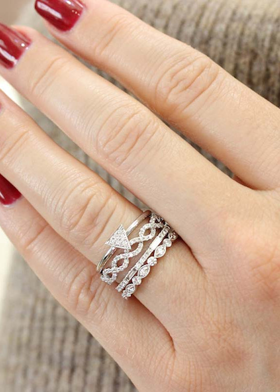 Twisted Design Diamond 14K White Gold Wedding Band