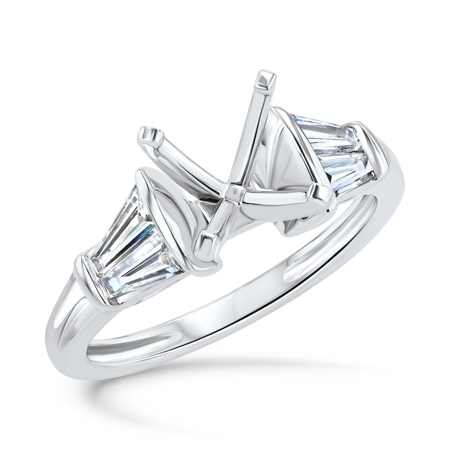 Tapered Baguette Diamond 18K White Gold Engagement Setting